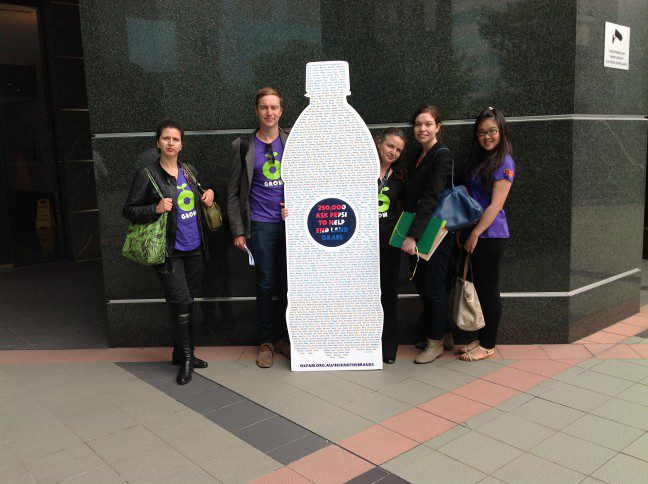 Oxfam Australia | A Message in a Giant Bottle